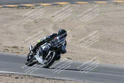 media/Oct-19-2024-CVMA (Sat) [[7df39c5a0d]]/Race 4-Formula Middleweight/
